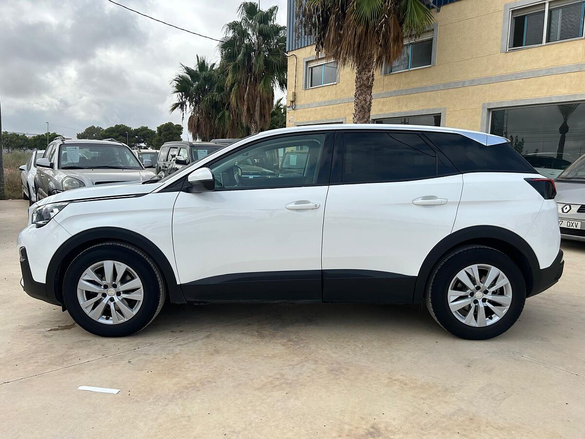 PEUGEOT 3008 ACTIVE 1.2 E-THP AUTO SPANISH LHD IN SPAIN 56000 MILES SUPERB 2018